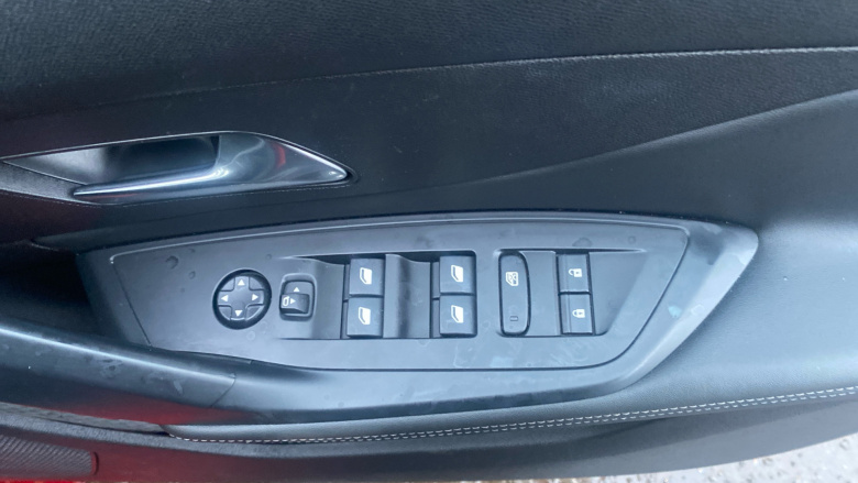 Peugeot 308 1.2 PureTech Allure Premium 5dr EAT8 Petrol Hatchback